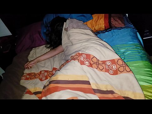 ❤️ Stiefseun berispe sy jong stiefma terwyl sy slaap. ☑ Porno by ons
